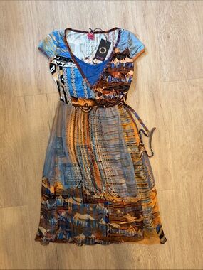 Save the Queen! Wrap dress, NWT